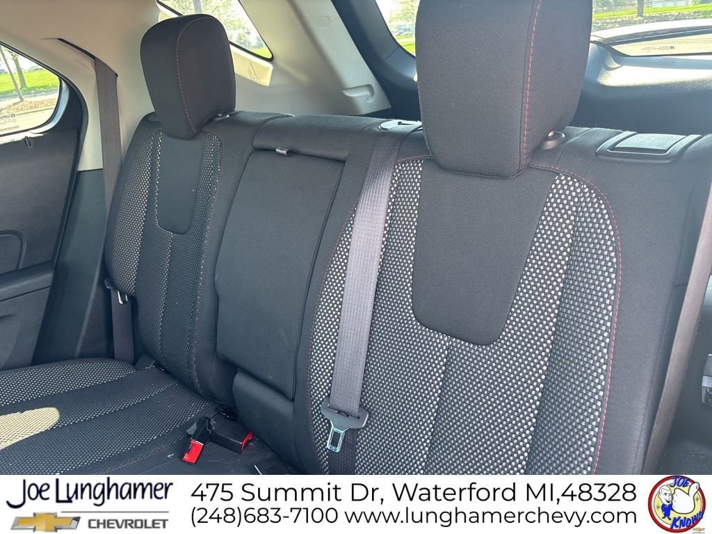 Used 2017 Chevrolet Equinox LT w/ Convenience Package AWD/4WD image 12