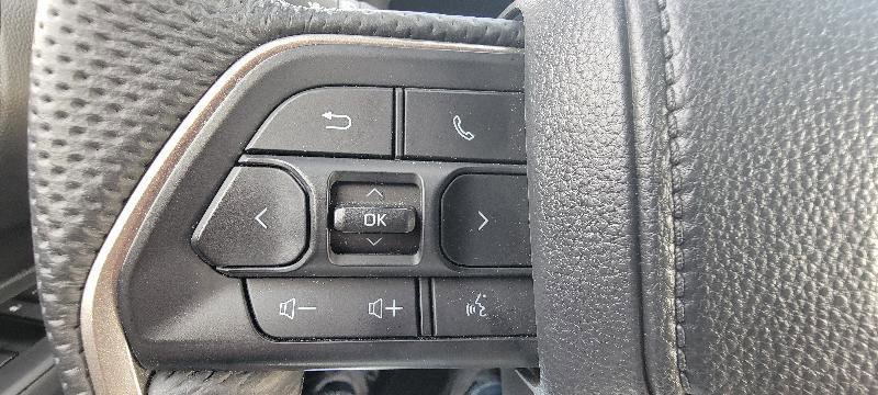 Used 2025 Toyota Tacoma TRD Off-Road image 18