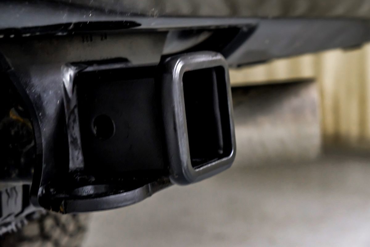 Used 2025 Chevrolet Silverado 2500 ZR2 w/ Technology Package image 48