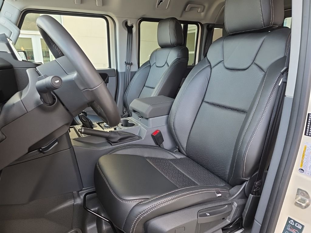 Used 2024 INEOS Grenadier Trialmaster Edition image 12