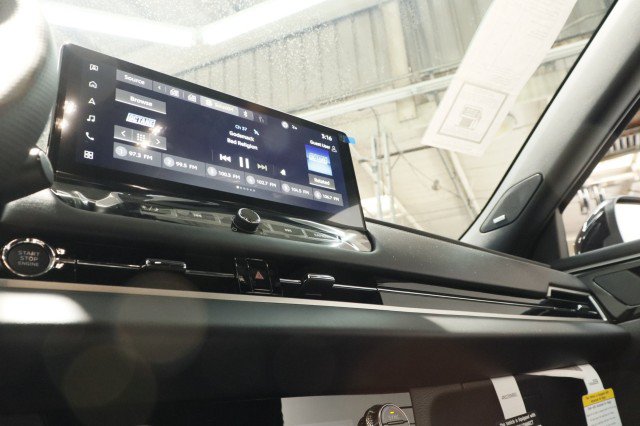 New 2026 Mitsubishi Outlander LE FWD image 12