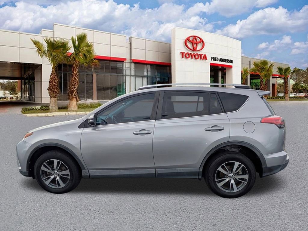 Used 2016 Toyota RAV4 XLE image 8