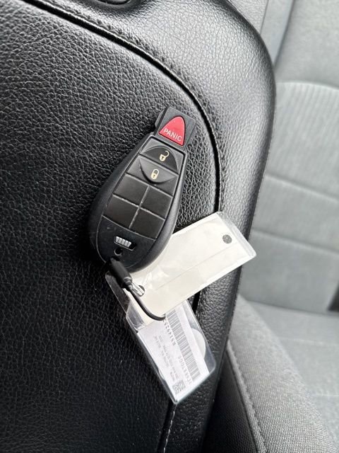 Used 2024 RAM 1500 Classic SLT image 31