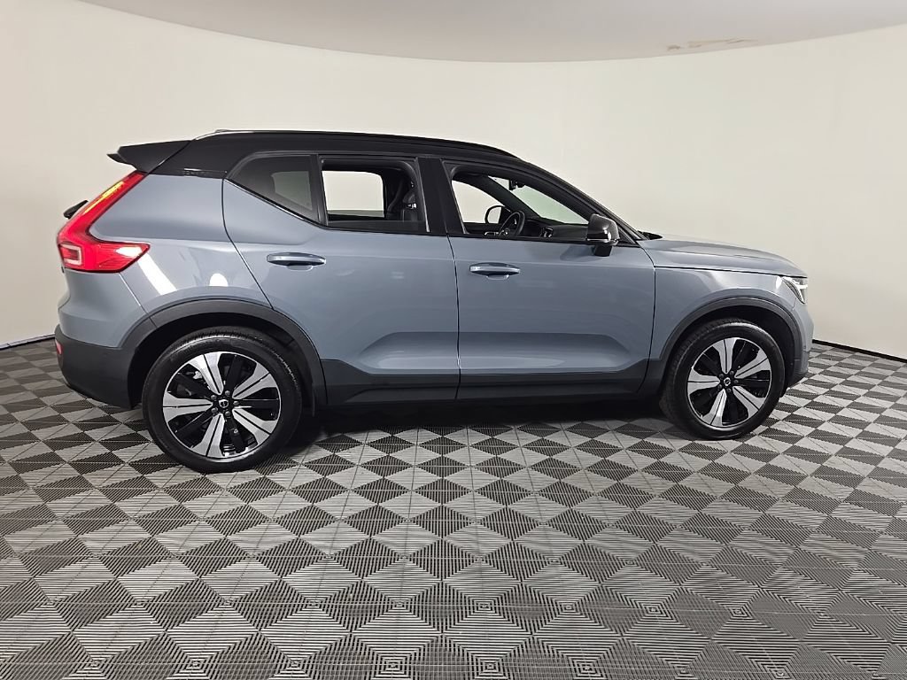 Certified 2023 Volvo XC40 Recharge Plus w/ Protection Package Premier AWD/4WD image 9