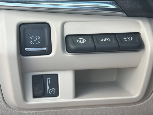 Used 2023 Cadillac CT4 Premium Luxury RWD image 19
