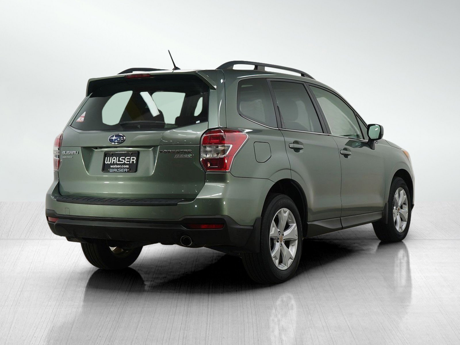 Used 2015 Subaru Forester 2.5i Limited image 5