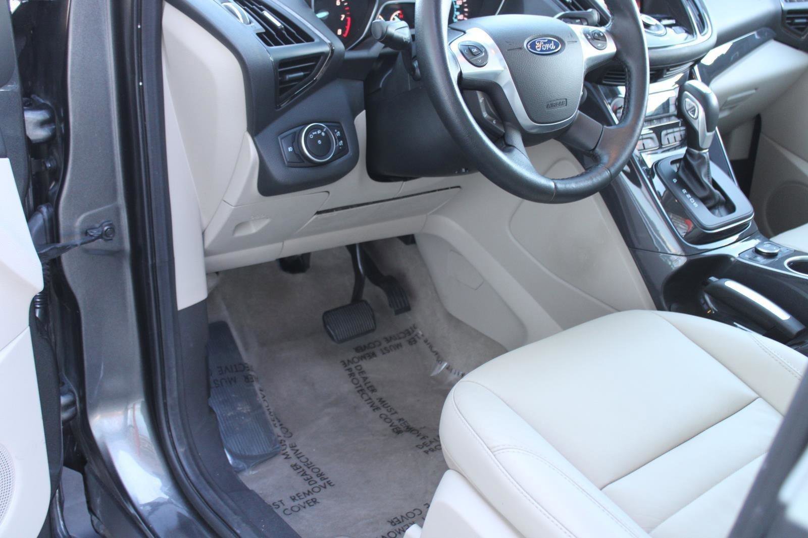 Used 2015 Ford Escape Titanium w/ Equipment Group 301A image 45