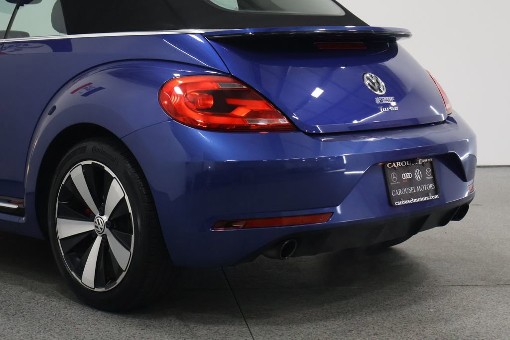 Used 2014 Volkswagen Beetle R-Line FWD image 10