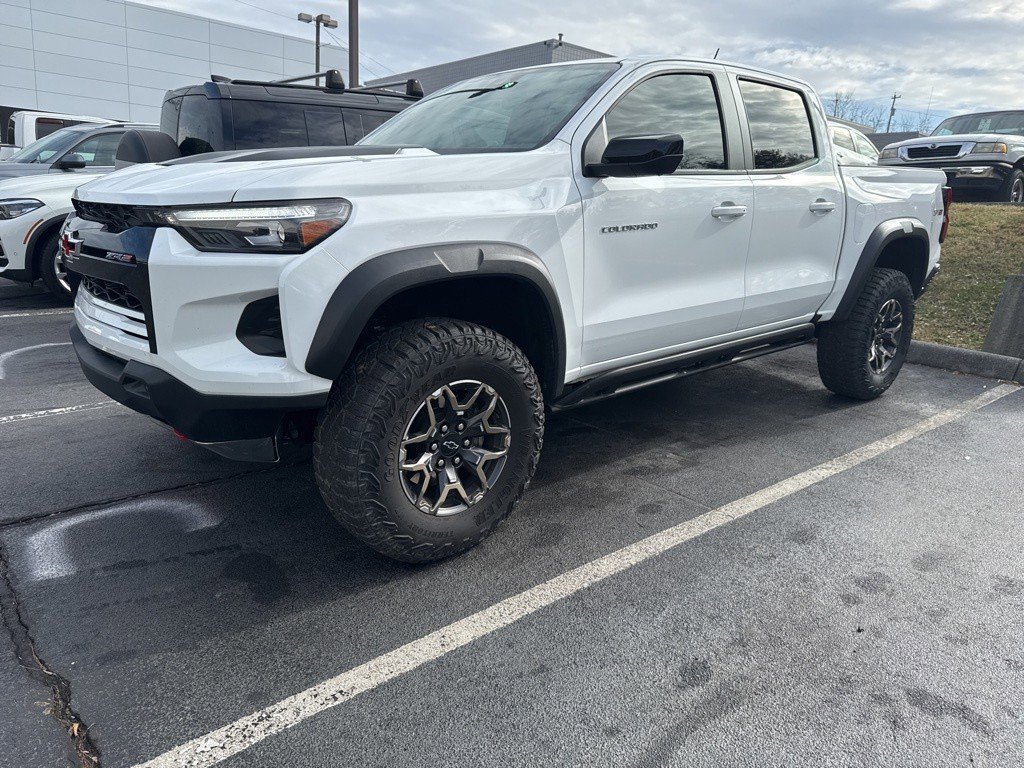 Used 2024 Chevrolet Colorado ZR2 w/ ZR2 Convenience Package III
