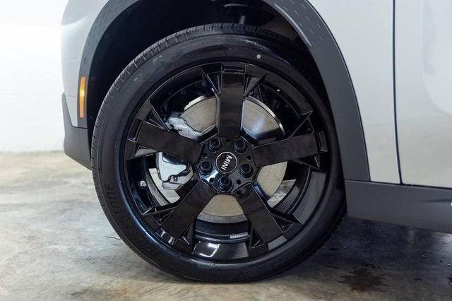 Certified 2026 MINI Cooper Countryman S w/ Comfort Package Max AWD/4WD image 24