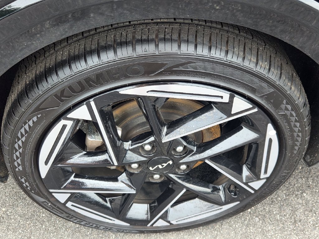 Used 2025 Kia K4 GT-Line w/ GT-Line Premium Package FWD image 11