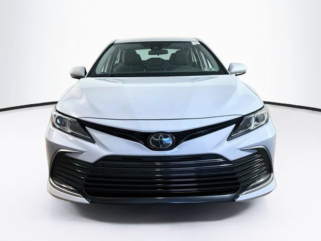 Used 2024 Toyota Camry LE FWD image 2