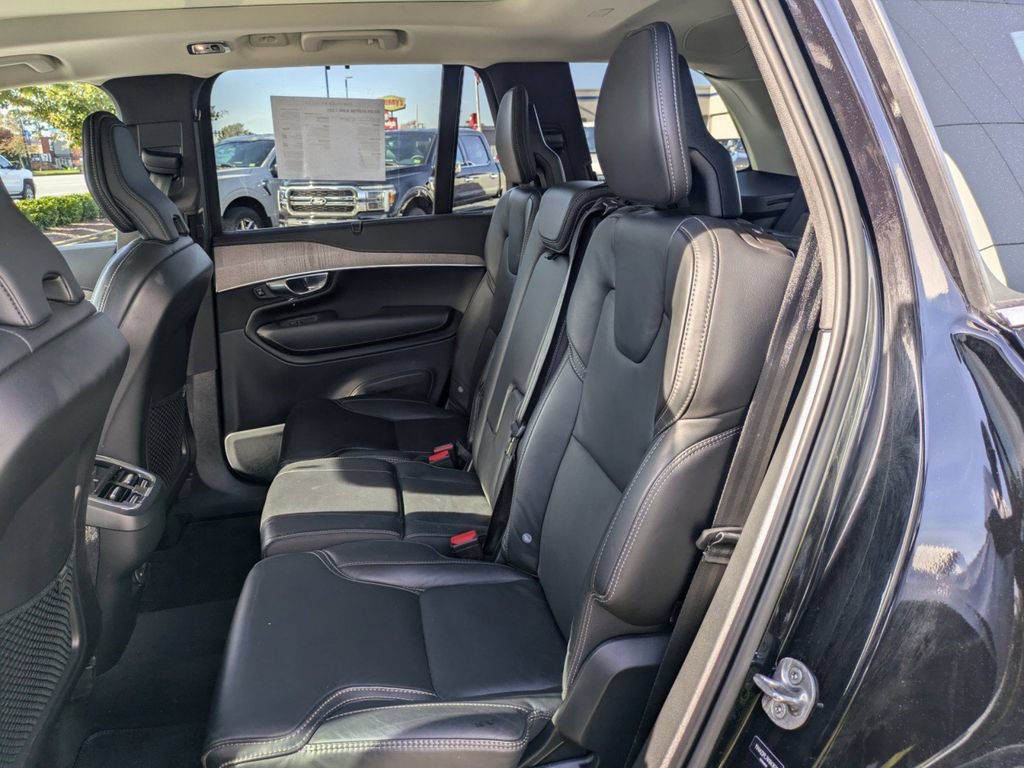 Certified 2022 Volvo XC90 T6 Inscription w/ Climate Package AWD/4WD image 14