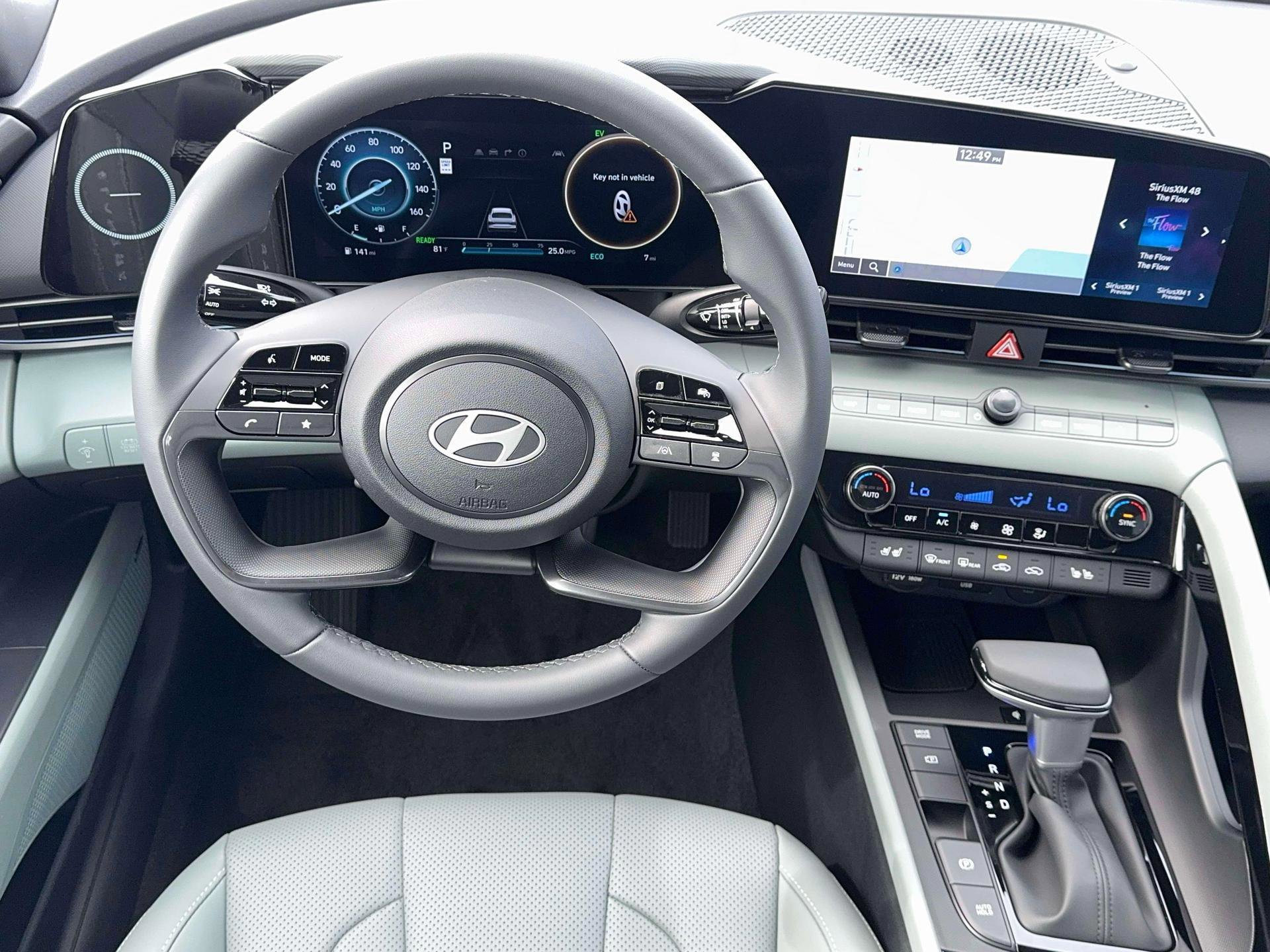New 2026 Hyundai Elantra Limited FWD image 36