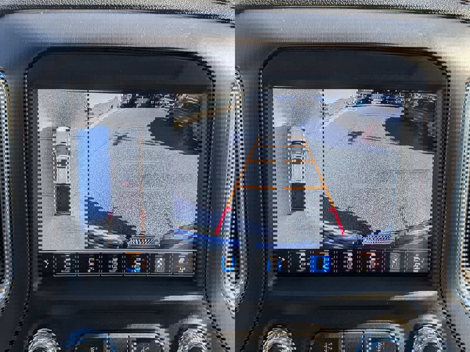 Used 2021 GMC Sierra 1500 AT4 w/ AT4 Value Package image 32