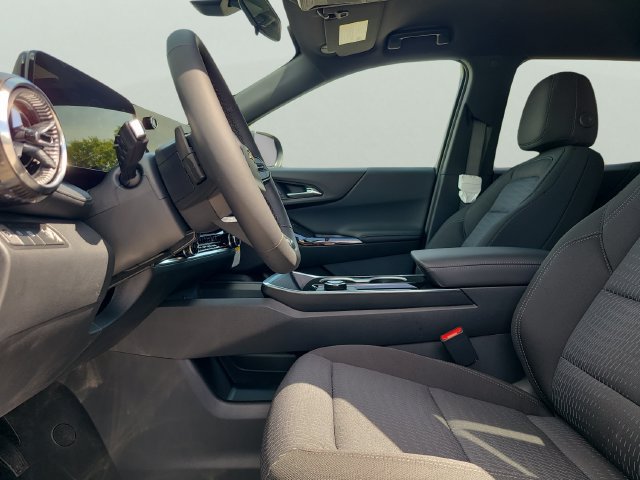 New 2027 Chevrolet Equinox LT FWD image 21