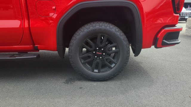 New 2026 GMC Sierra 1500 Elevation w/ Elevation Premium Package AWD/4WD image 9