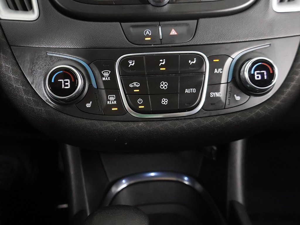 Used 2022 Chevrolet Malibu LT image 43