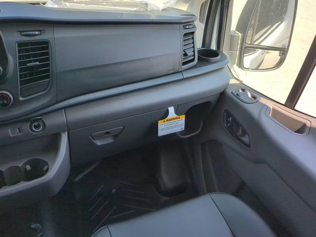 New 2025 Ford Transit 250 Low Roof image 15