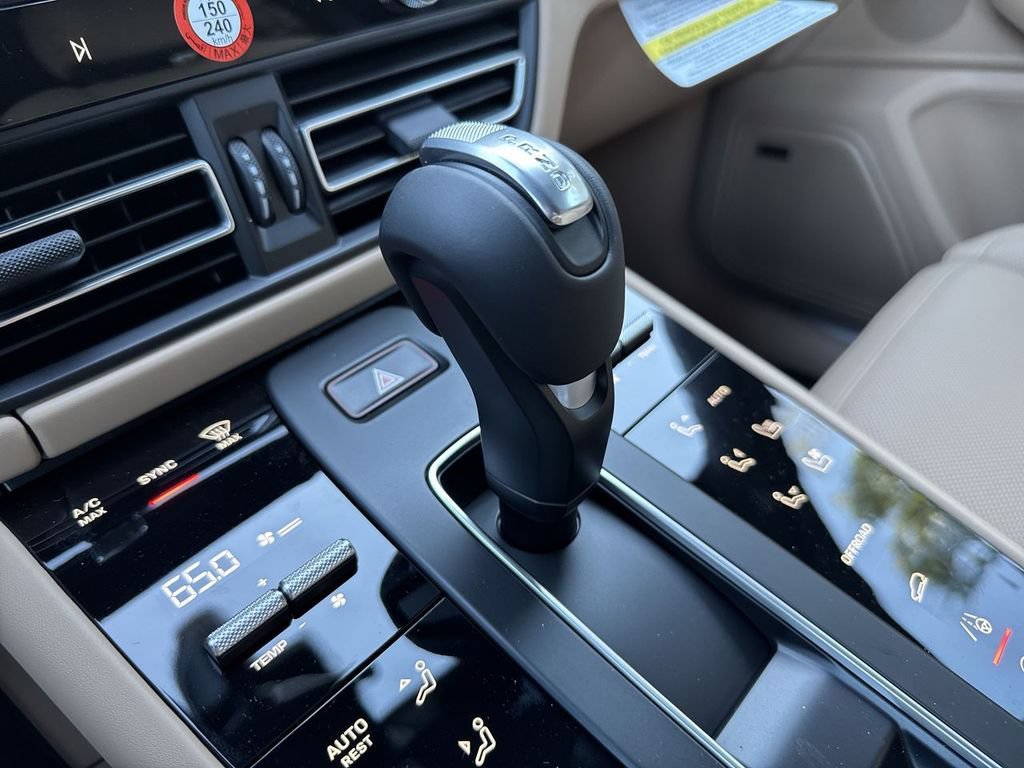 New 2026 Porsche Macan S AWD/4WD image 16