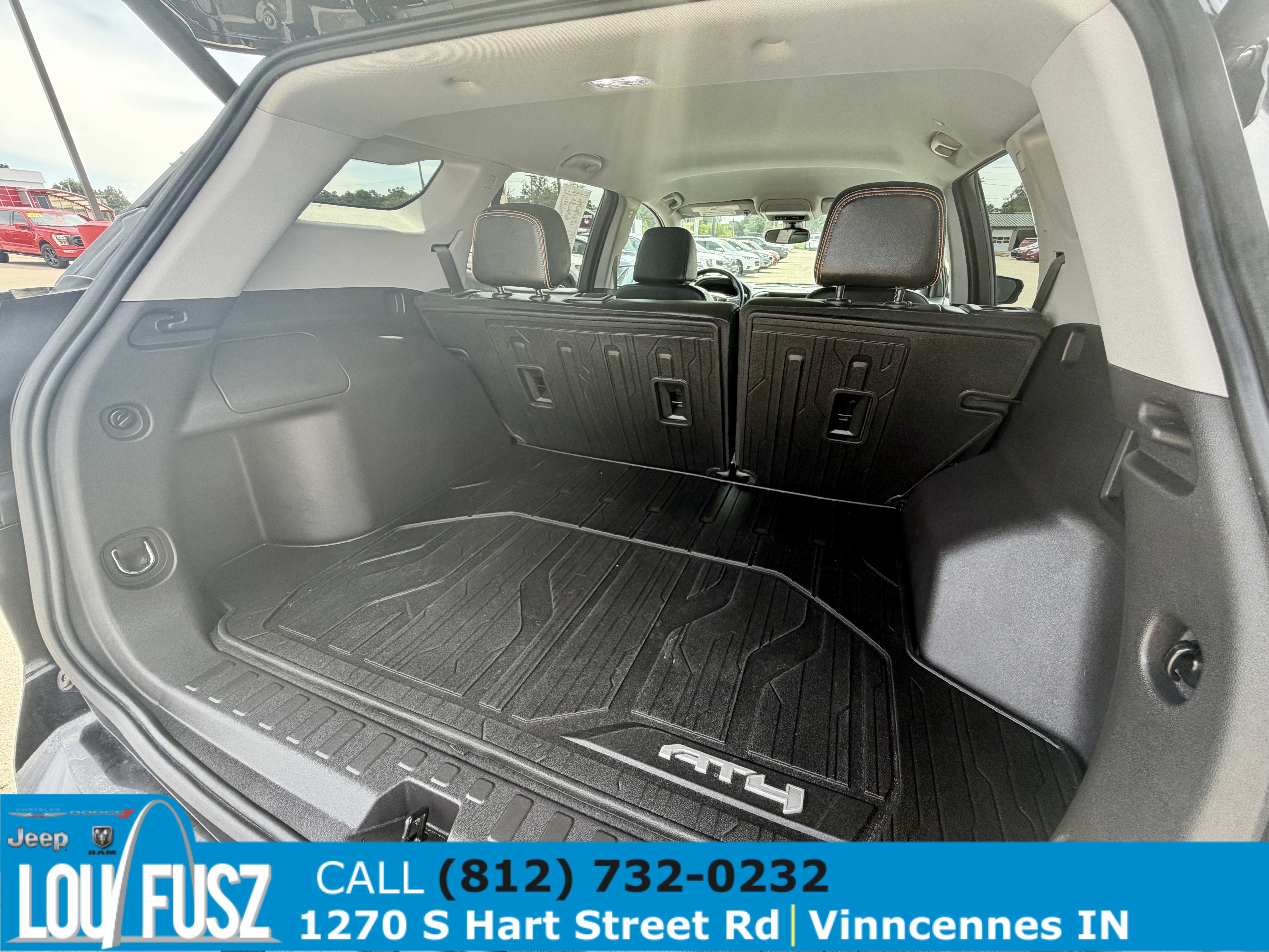 Used 2024 GMC Terrain AT4 AWD/4WD image 19