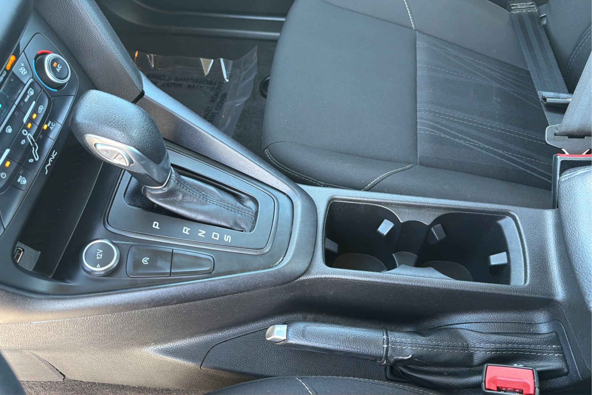 Used 2017 Ford Focus SE FWD image 26