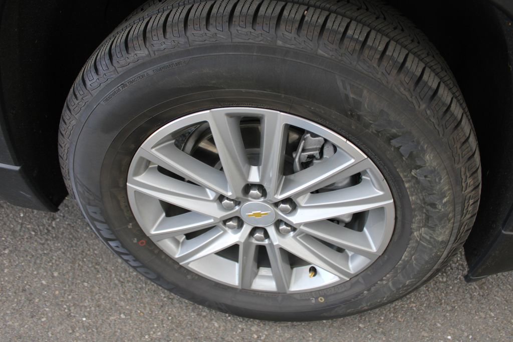 Used 2022 Chevrolet Traverse LT w/ LPO, Floor Liner Package image 64