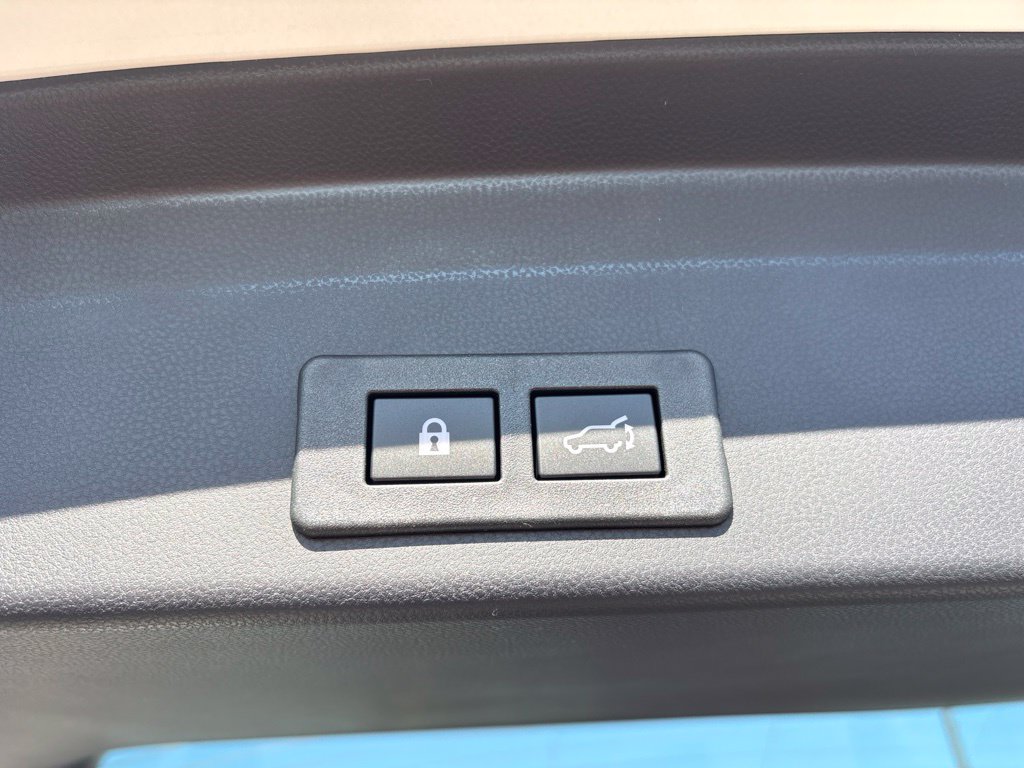 New 2027 Subaru Ascent Limited AWD/4WD image 26