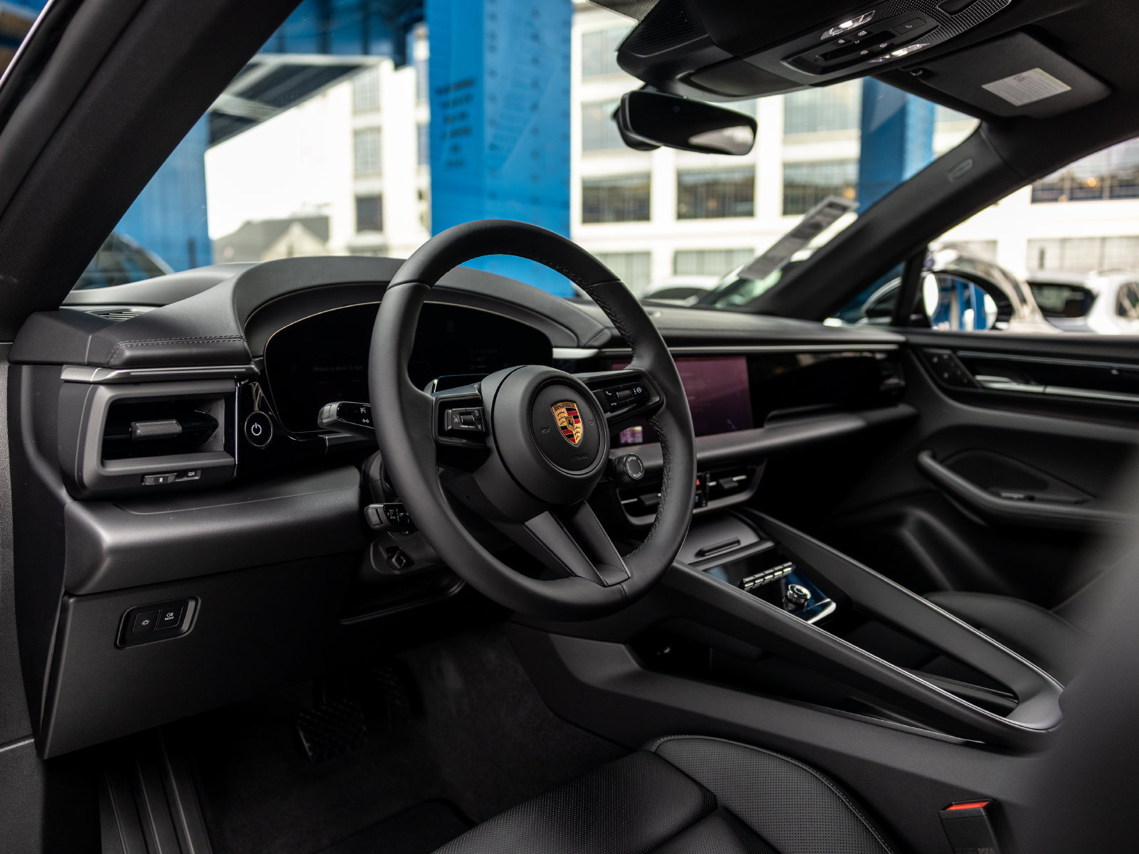 New 2026 Porsche Macan 4 Electric AWD/4WD image 4