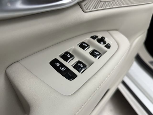 Certified 2023 Volvo S90 B6 Plus w/ Protection Package Premier image 11