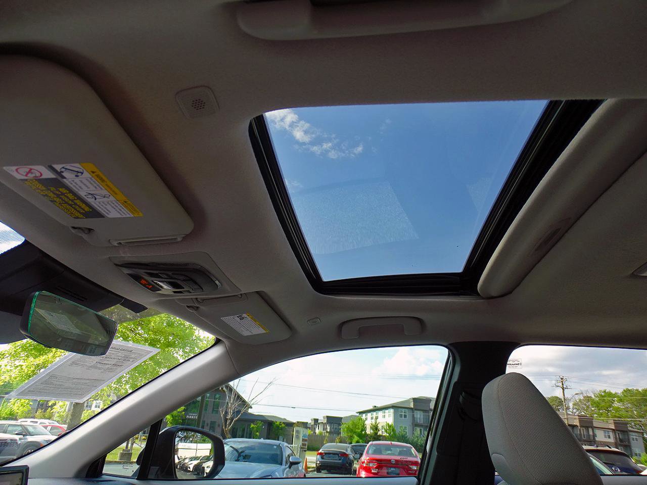 Used 2024 Toyota Corolla Cross LE w/ Moonroof Package FWD image 19