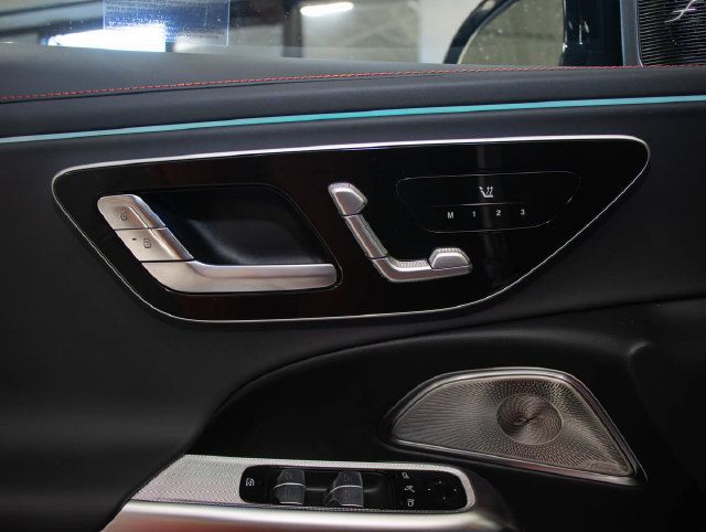 New 2027 Mercedes-Benz E 53 AMG e 4MATIC Wagon image 14