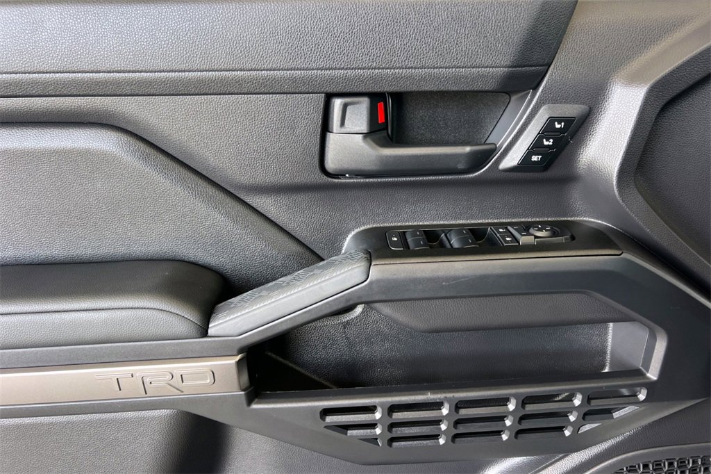 Certified 2025 Toyota 4Runner TRD Off-Road Premium image 13