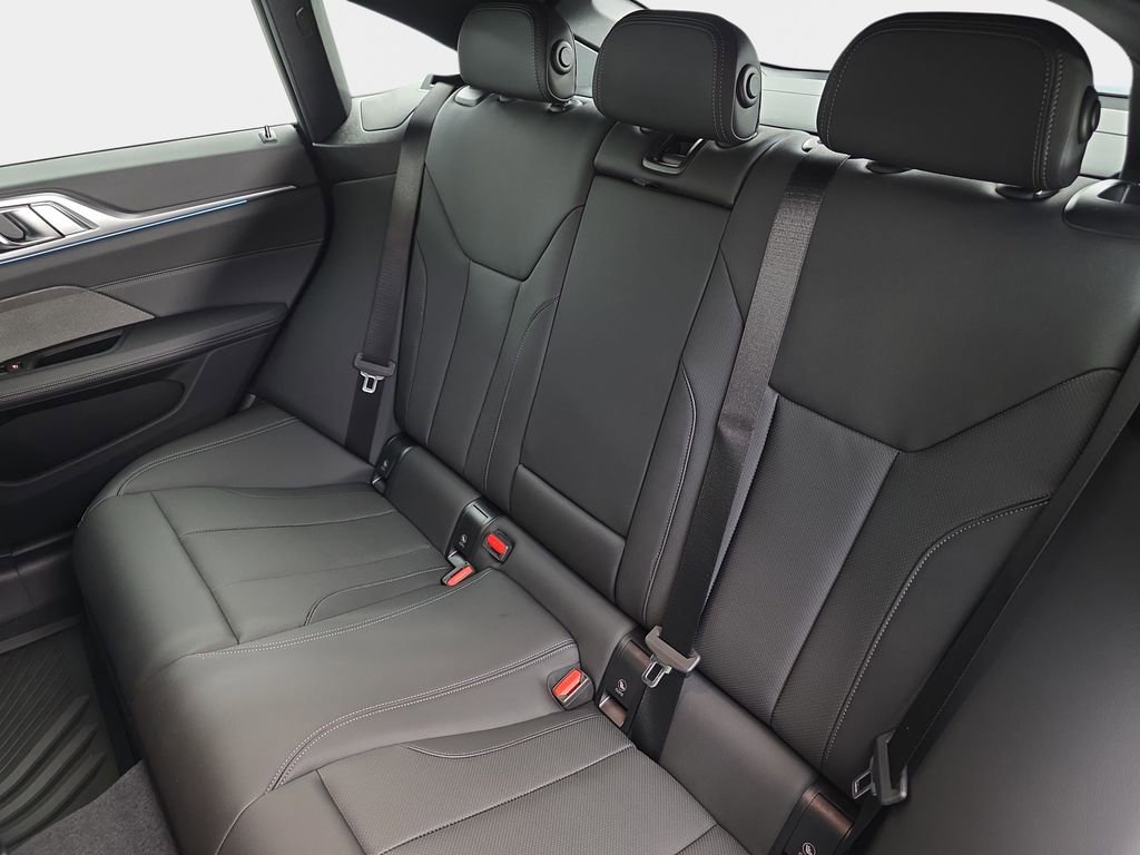 New 2026 BMW i4 xDrive40i w/ M Sport Package image 14