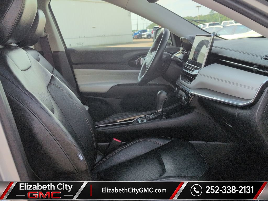 Used 2022 Jeep Compass Limited AWD/4WD image 20