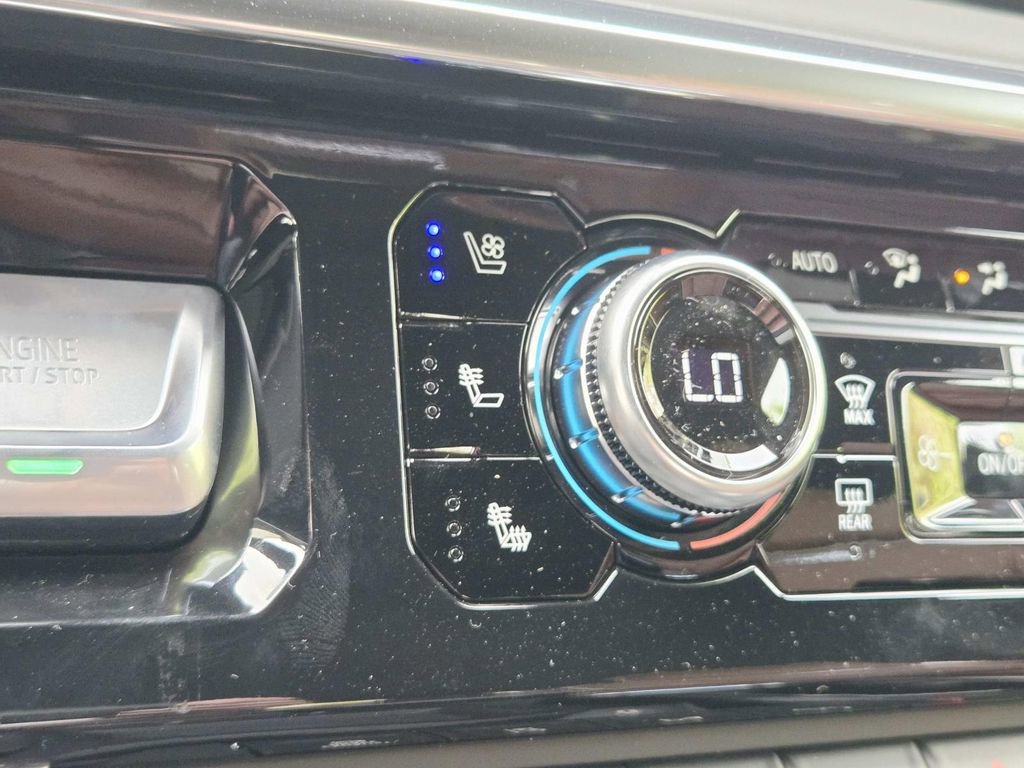 New 2026 GMC Sierra 3500 Denali Ultimate image 35