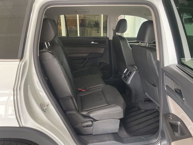 Used 2023 Volkswagen Atlas SE image 11