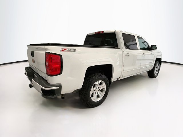 Used 2017 Chevrolet Silverado 1500 LT w/ All Star Edition AWD/4WD image 4