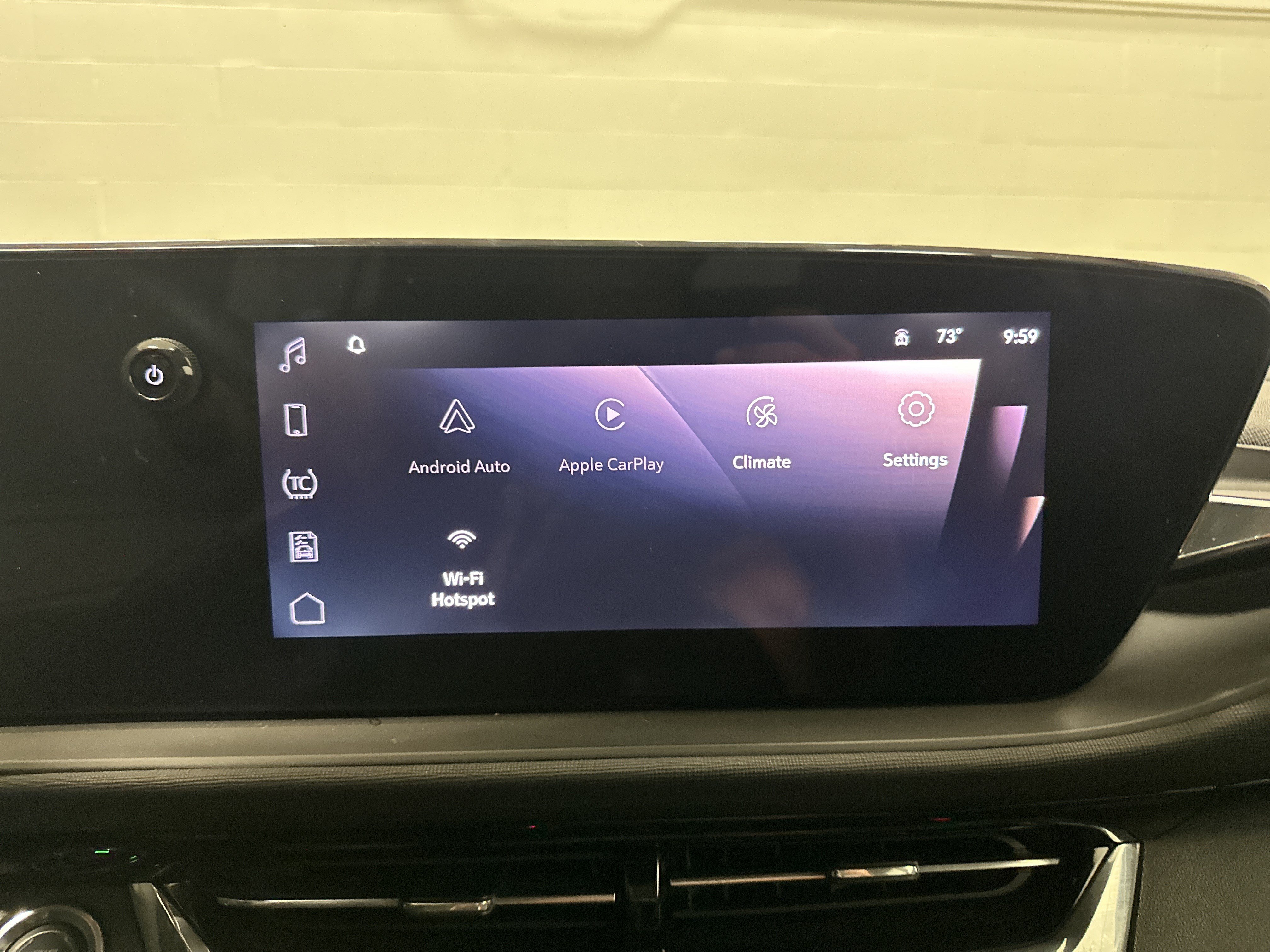 Used 2025 Buick Envista Sport Touring w/ Convenience I Package FWD image 6
