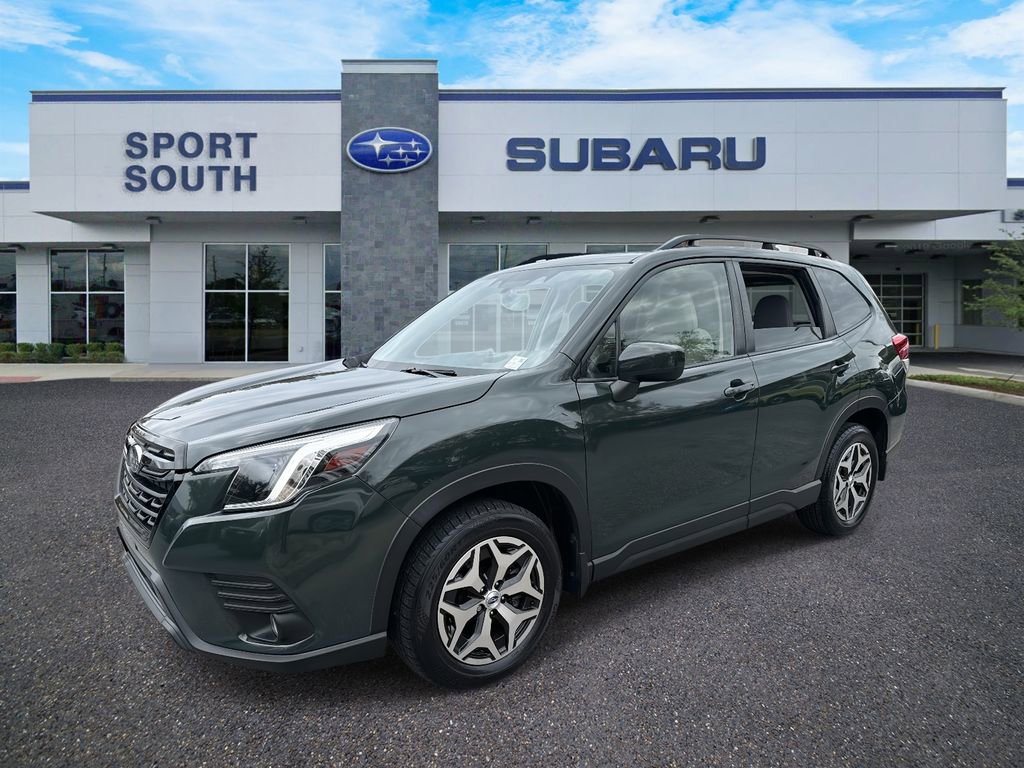 Used 2023 Subaru Forester Premium image 7