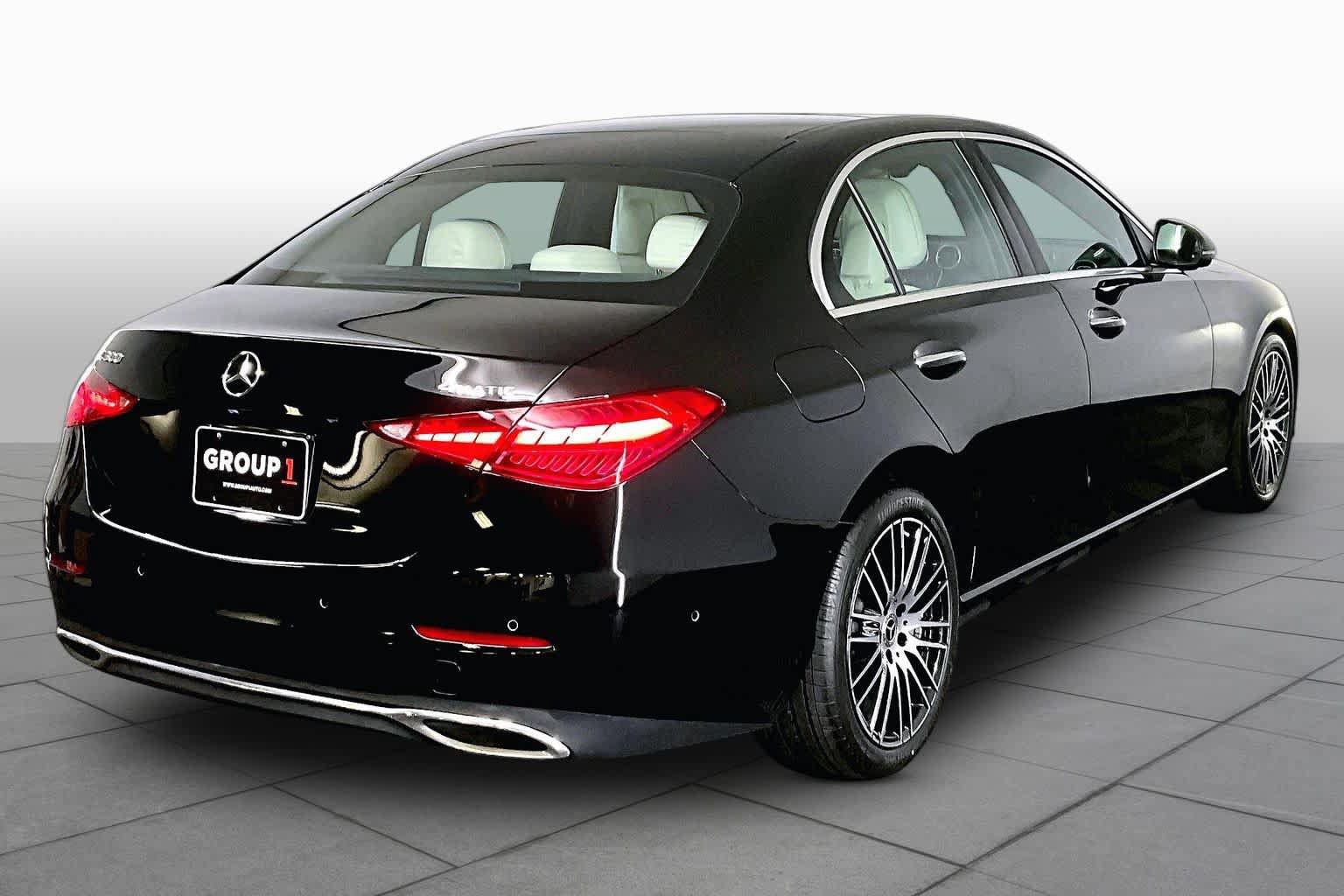 Used 2024 Mercedes-Benz C 300 4MATIC Sedan image 13