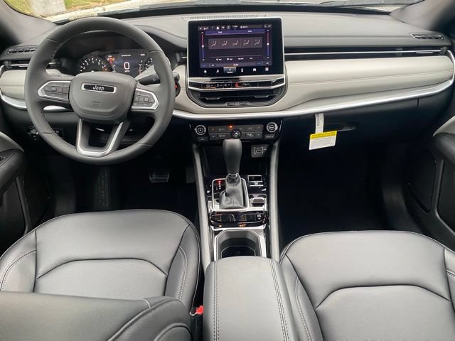 New 2026 Jeep Compass Limited AWD/4WD image 33