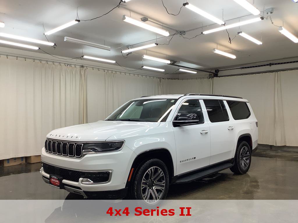 Used 2023 Jeep Wagoneer L Series II AWD/4WD video 1