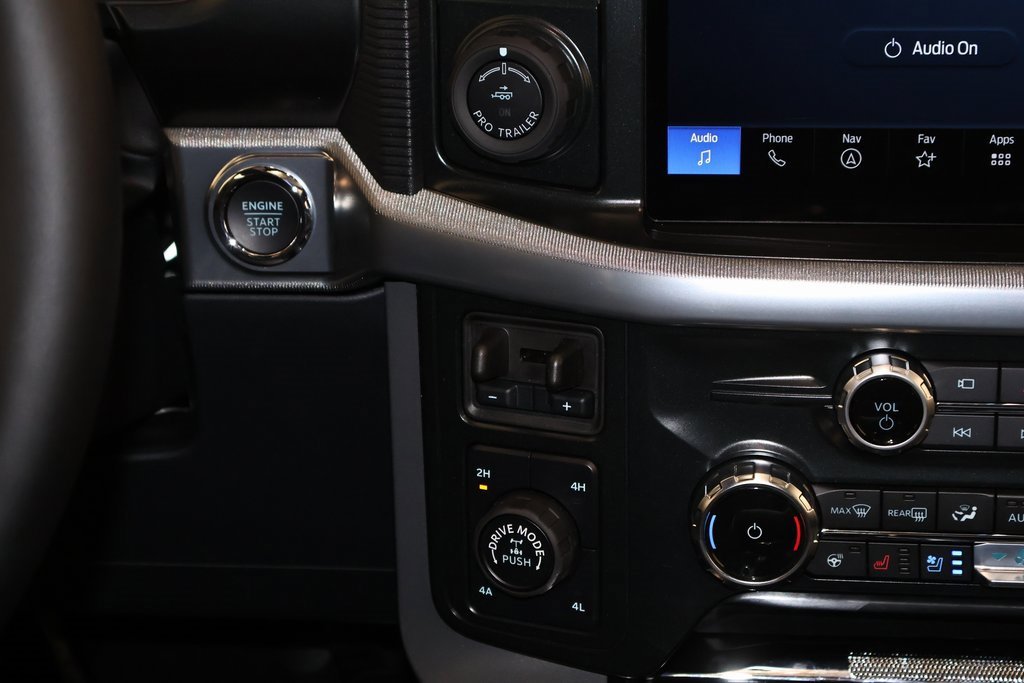 New 2025 Ford F150 Lariat w/ Equipment Group 502A High image 21