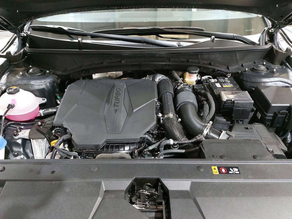 Certified 2025 Hyundai Santa Cruz Limited image 29