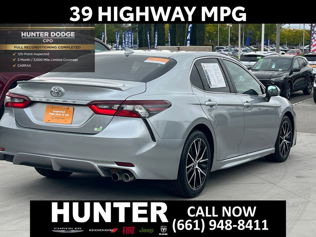 Used 2023 Toyota Camry SE FWD image 7