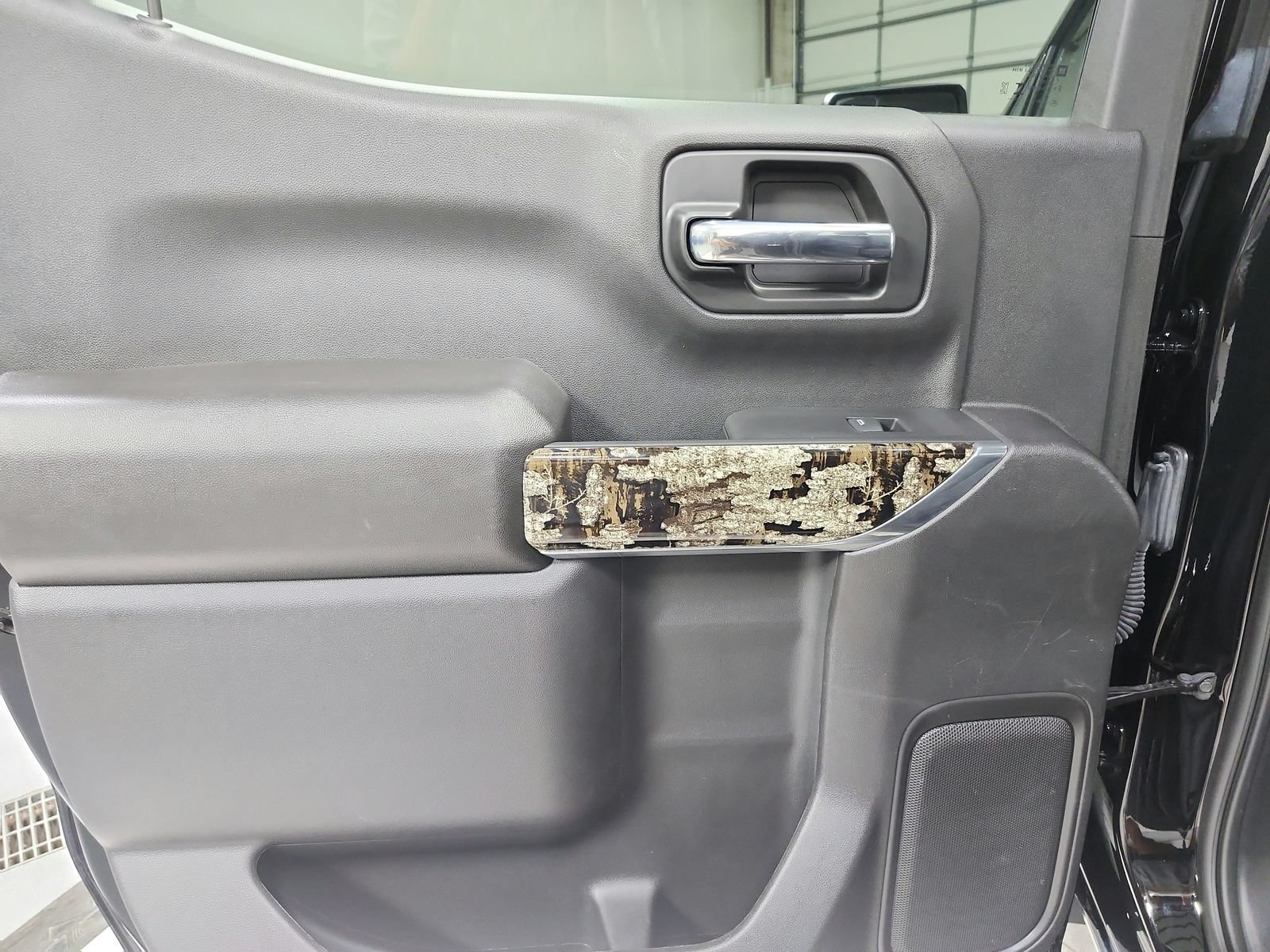 Used 2024 Chevrolet Silverado 1500 Custom Trail Boss w/ Realtree Special Edition AWD/4WD image 33