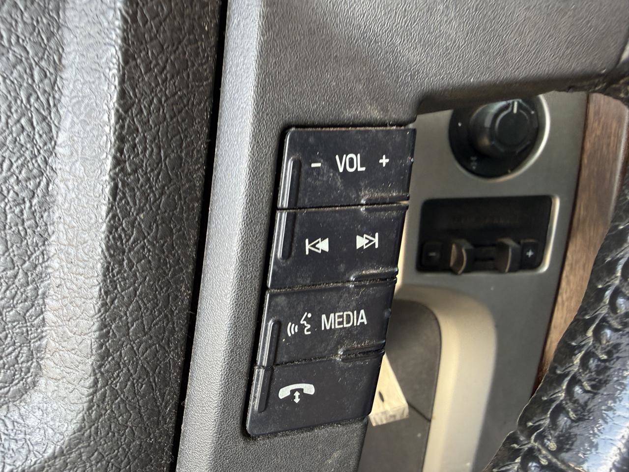 Used 2013 Ford F150 Lariat w/ Luxury Equipment Group AWD/4WD image 21