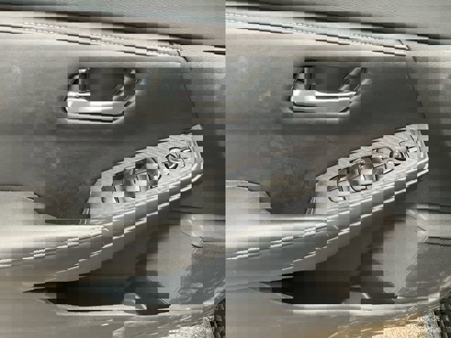 Used 2024 Nissan Sentra SV image 20