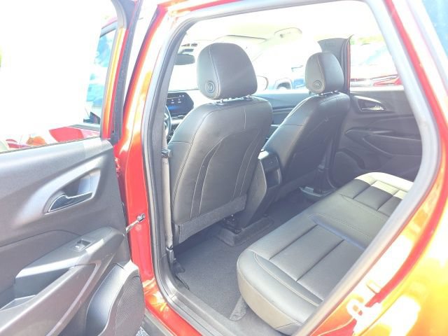 Used 2024 Chevrolet Trax ACTIV w/ Driver Confidence Package FWD image 29